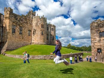 Au départ d'Édimbourg : Excursion à Bamburgh et au château d'Alnwick
