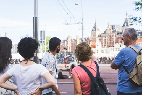 Wycieczka piesza w małej grupie z rejsem po kanałach Amsterdamu