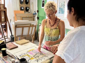 Antibes: make your art souvenir with a Local Artist