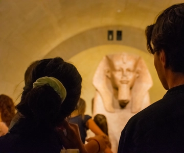 Private Louvre Tour – Essentials and More with Expert Guide