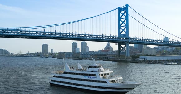 Philadelphia: Brunch-, Mittag- oder Abendessen-Kreuzfahrt mit Buffet