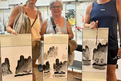 From Guilin: Guided Li River Cruise & Landscape Painting