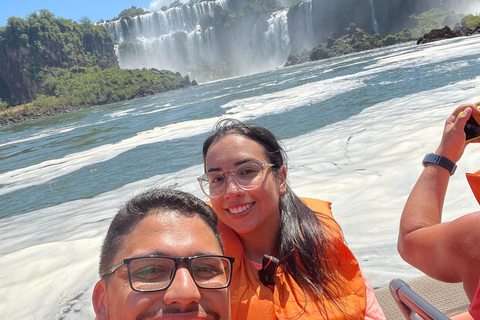 Foz do Iguaçu: Iguazú Falls Tour – Brazil and Argentina Sides Foz do Iguaçu: Tour of the Brazilian and Argentine Falls