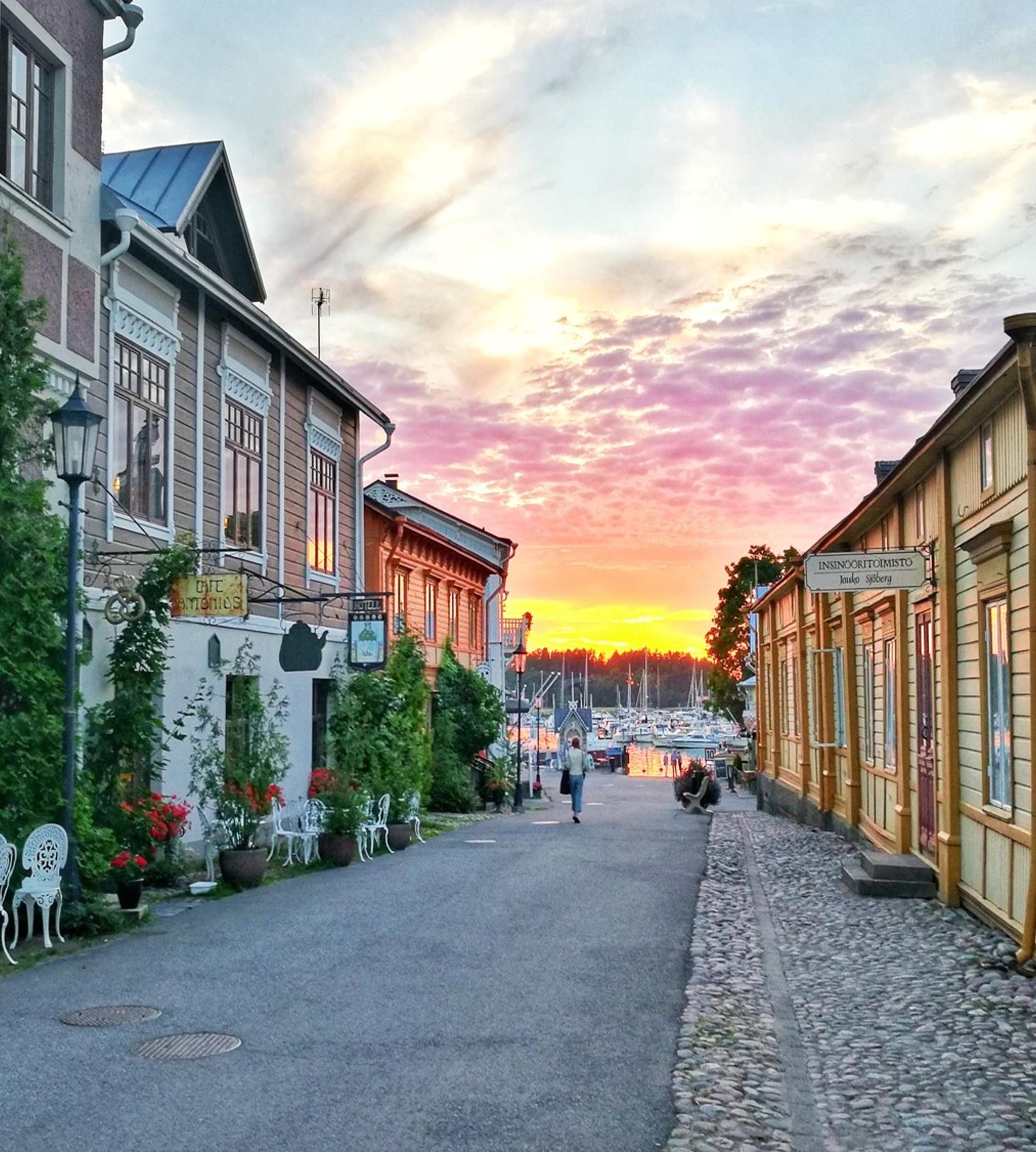 Naantali: Insta-perfekter Rundgang mit einem Einheimischen