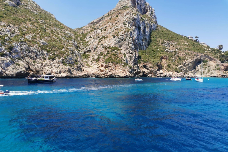 Javea/Denia: Portitxol Island Catamaran Trip with Paella Denia: Portitxol Island Catamaran Tour with Local Food