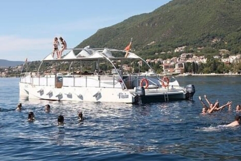 Kotor: Prywatny rejs po zatoce i wycieczka z przewodnikiem