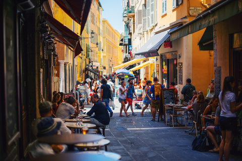 Nizza: Tour guidato a piedi al tramonto con degustazione di prodotti gastronomici