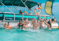 Marine Safari Tour San Andrés Bay, Incluye foto con DRONE - Hizvo