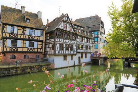 Excursión a pie por Estrasburgo en parejaEstrasburgo: Visita guiada a pie para parejas