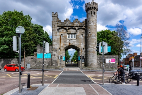Dublín: Tour y juego de exploración de las 7 maravillas de la ciudad