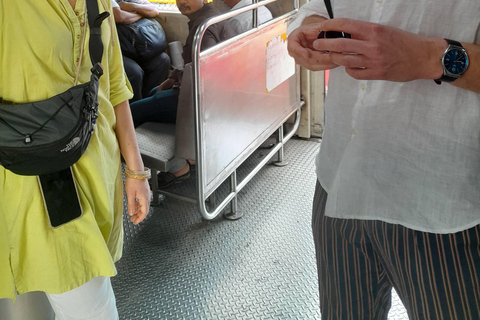 Mumbai Sightseeing and Dabbawalla Tour Private Tour