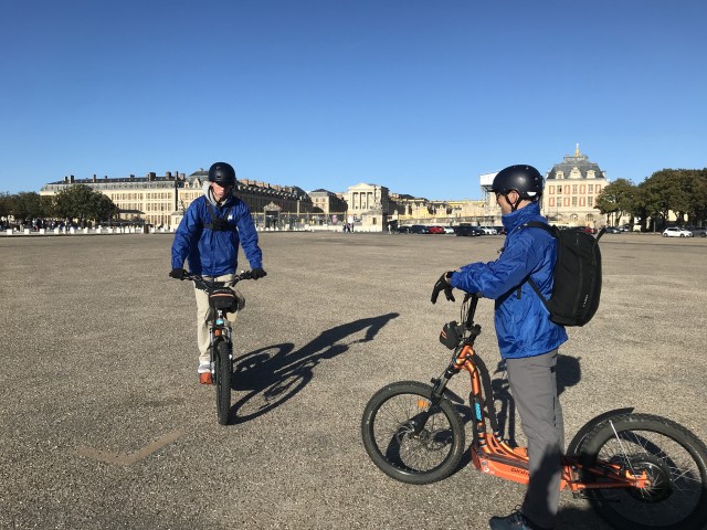 Visit Versailles Path of the Heroes E-Bike Tour in París
