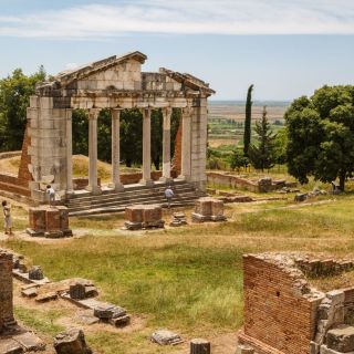 Fier: Apollonia Archaeological Park Tour with Entry Ticket