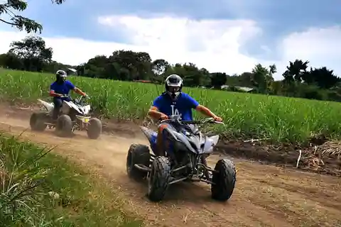 Cali: Passeio de ATV - Aventura e Diversão Extrema