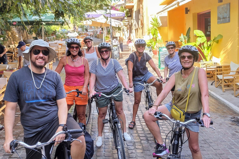 Chania: City Highlights Small Group Bike Tour