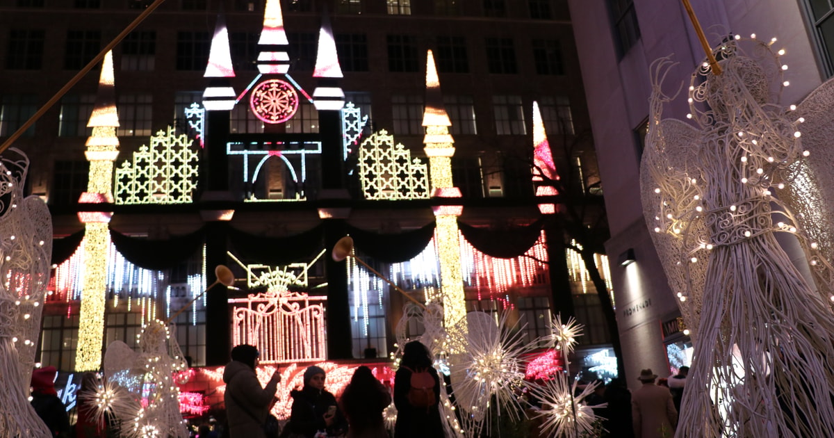 New York City Christmas Lights Private Pedicab Tour GetYourGuide