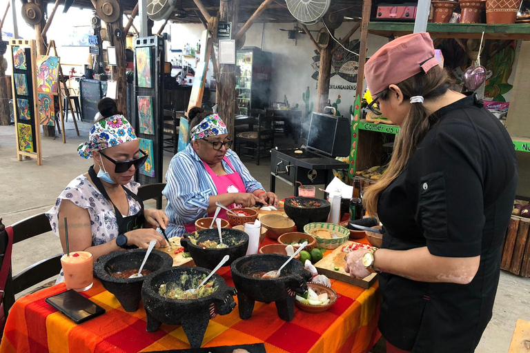 San José del Cabo:Cooking Class +Margaritas & Mezcal tasting