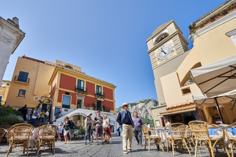 Sorrento : Bella Capri avec arrêt à la grotte bleue et déjeunerBella Capri avec arrêt Blue Grotto et déjeuner léger inclus