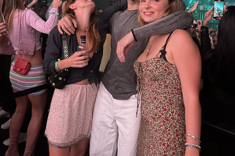 Ibiza: Nightlife Insider Tour with Pre-Club Drinks