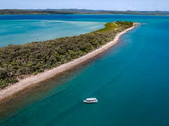 Hervey Bay: Exklusive Inselhüpfer-Abenteuer-Kreuzfahrt