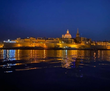 Sliema: Cruzeiro noturno especial no porto