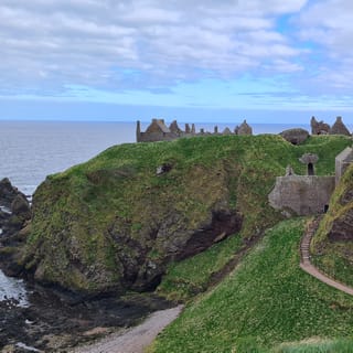 From Aberdeen: Aberdeenshire Guided Day Trip & Castle Visit