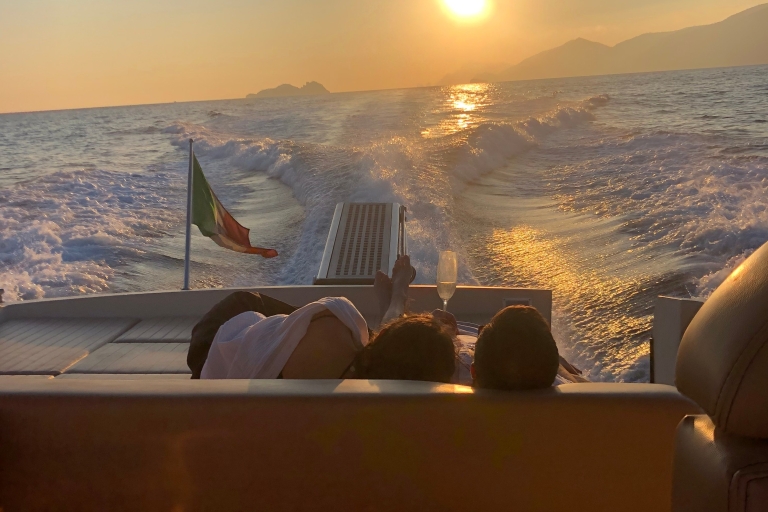 Von Sorrento aus: Private Capri Bootstour mit Getränken