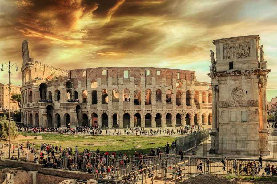 Rom: Kolosseum Sunset Tour mit Ticket ohne Anstehen