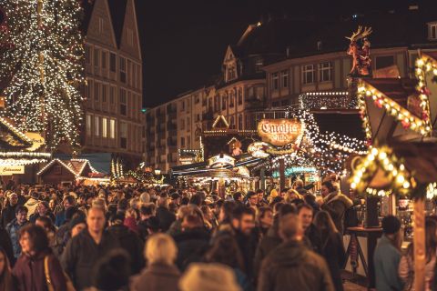 Christmas Market and Krakow Old Town Evening Walking Tour