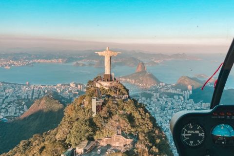 Da Rio de Janeiro: tour in elicottero delle attrazioni principali della città