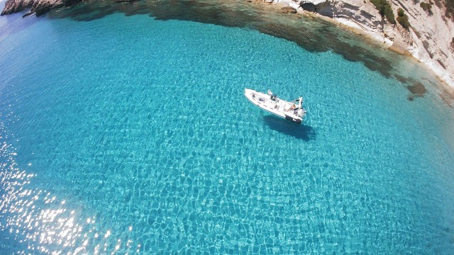 Visit Sant'Antioco Scenic Dinghy Tour with Snorkeling Gear in Punta Trettu, Sardinia