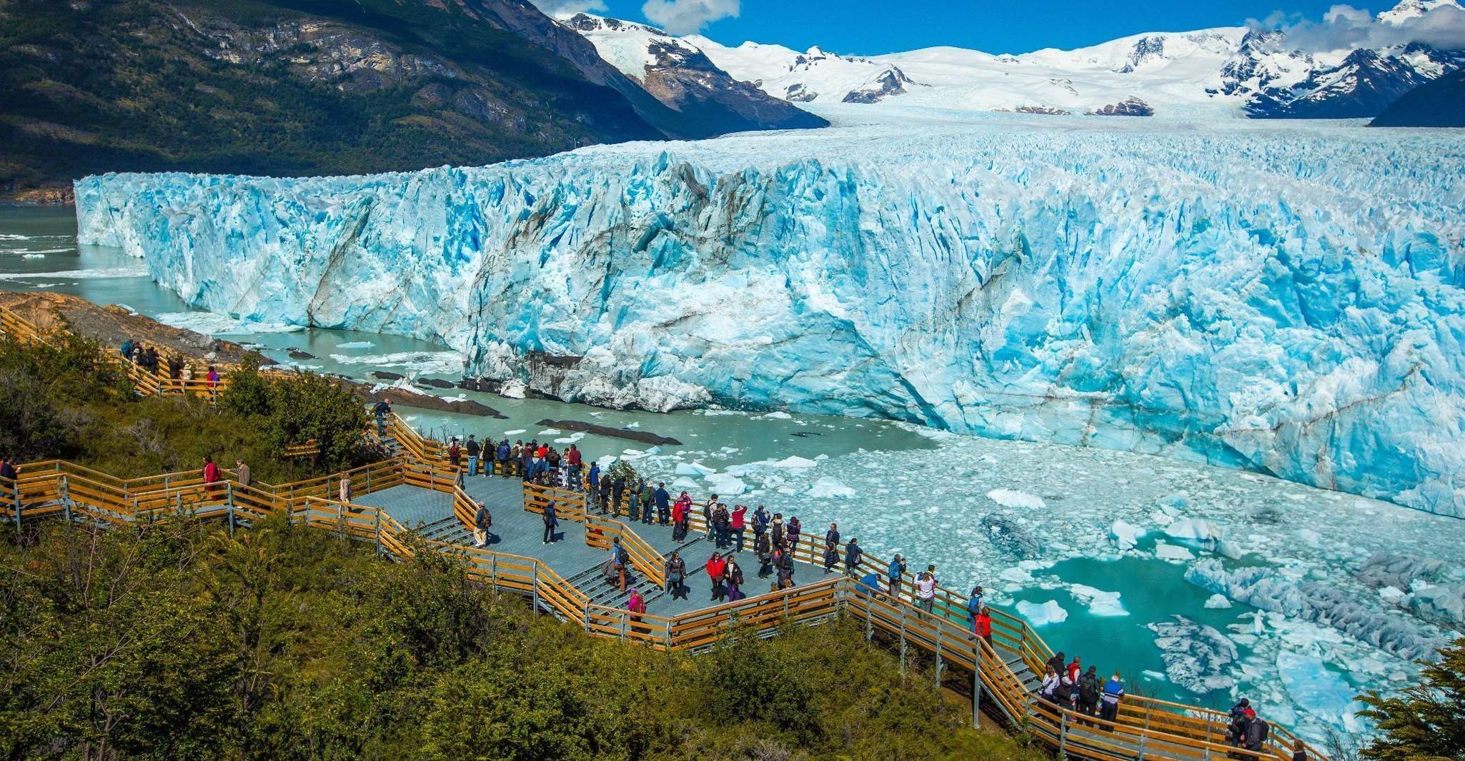 Perito Moreno Glacier and Boat Safari - Hizvo