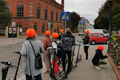 Tour in scooter elettrico: Tour della città vecchia - 1 ora e mezza di magia!Breslavia: tour guidato della città vecchia in scooter elettrico