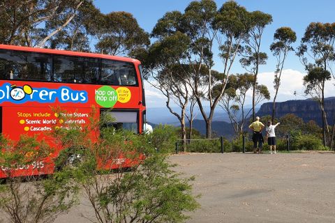 Katoomba: Hop-On Hop-Off Blue Mountains Explorer Bus Pass