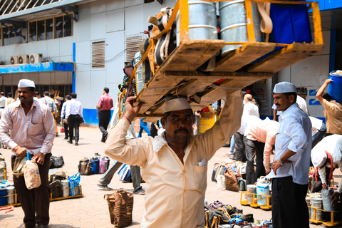 Mumbai: Stadtrundfahrt mit den öffentlichen VerkehrsmittelnHalbtagestour