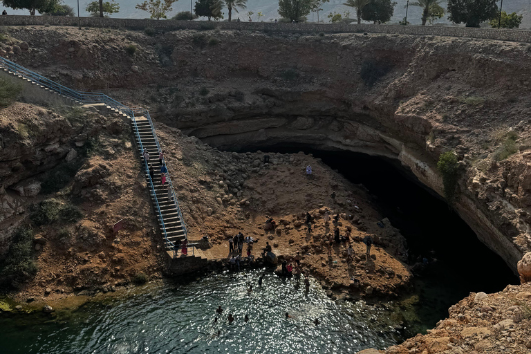 Wadi Shab e Bimmah Sinkhole e Wadi ArbaeenWadi Shab, Bimmah Sinkhole e Wadi Arbaeen