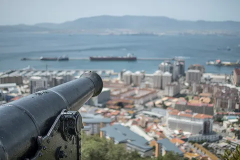 Desde Sevilla: Excursión guiada de un día a Gibraltar