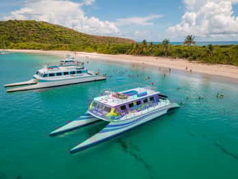 From Fajardo: Full-Day Culebra Islands Catamaran Tour