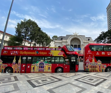 Saigon: City Sightseeing Hop-On Hop-Off bussikiertoajelu