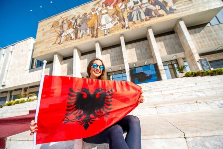 Tirana : visite guidée privée à pied