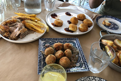 Kalamata: Food tour and Olive Oil Tasting with Light Lunch