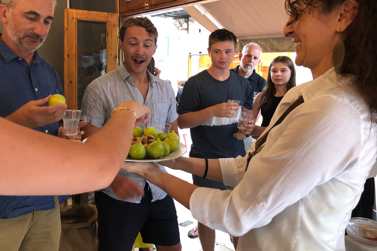 Kalamata: Food tour and Olive Oil Tasting with Light Lunch