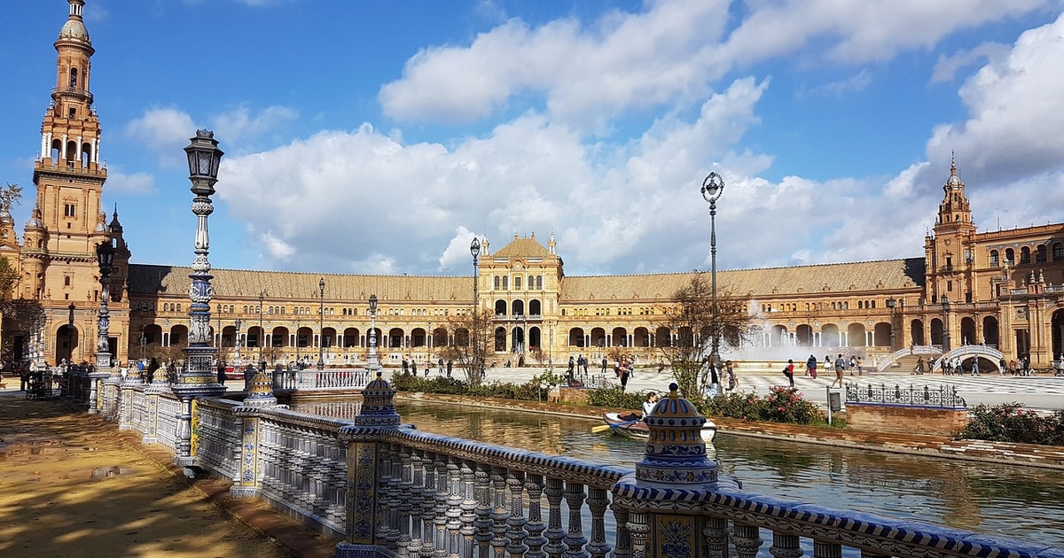 seville day trip from malaga