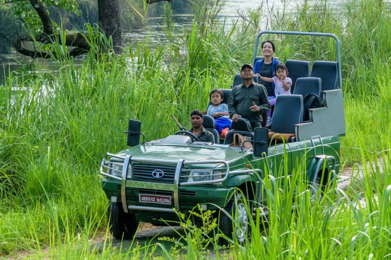 3 Noches de Aventuras en la Jungla de Chitwan desde Katmandú