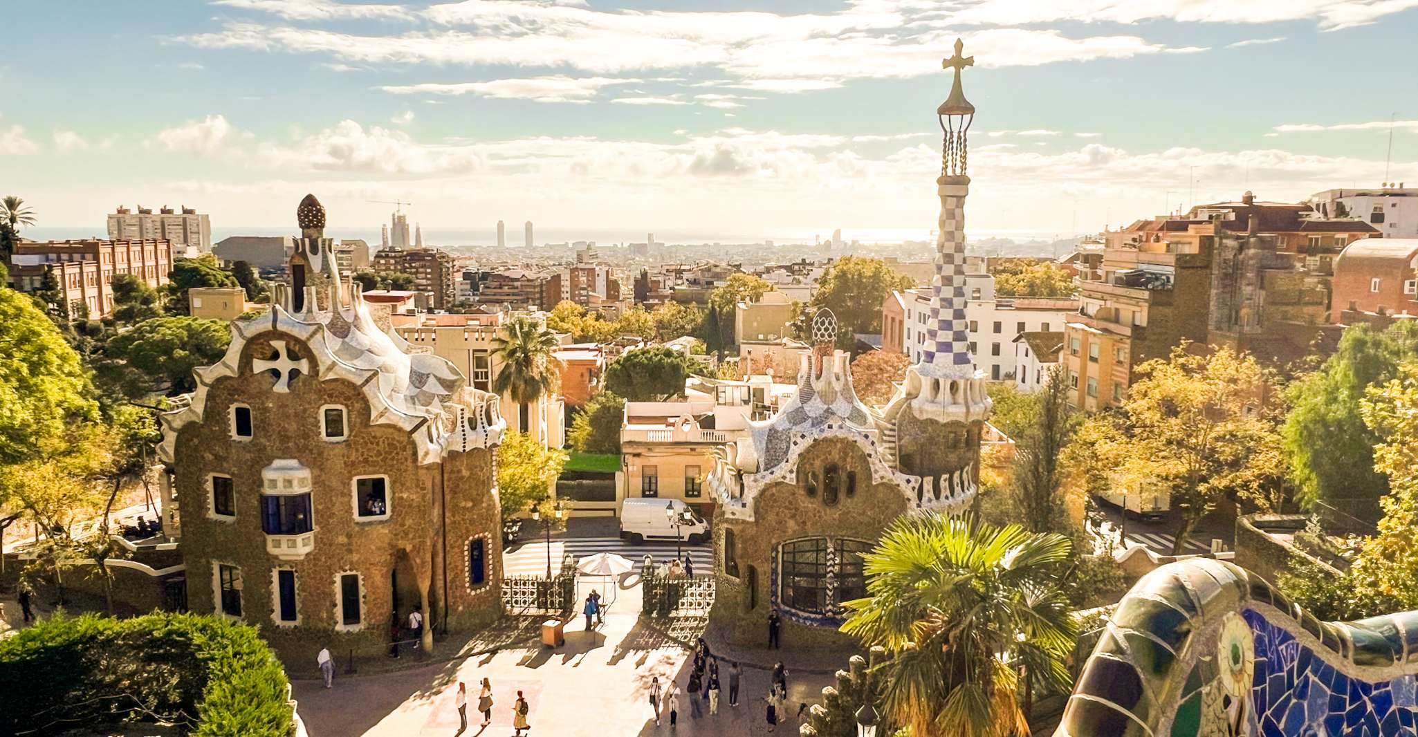 Barcelona: Park Güell & La Sagrada Familia Tickets and Tour