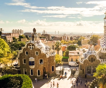 Barcelona: Park Güell & La Sagrada Familia Tickets and Tour