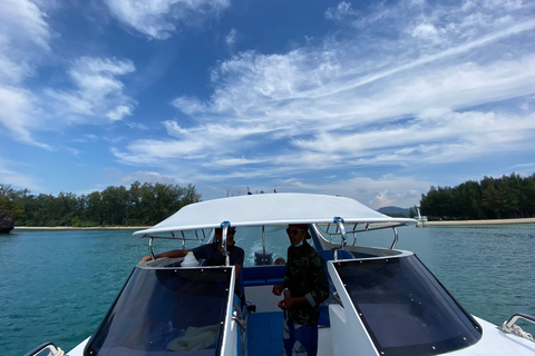 Krabi : Transfert en Speedboat entre Ao Nang et Phi PhiTransfert d'Ao Nang à Phi Phi avec ramassage à l'hôtel à Krabi