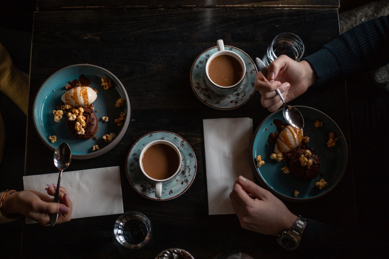 Reykjavik : Visite nocturne de la nourriture et des boissons islandaises