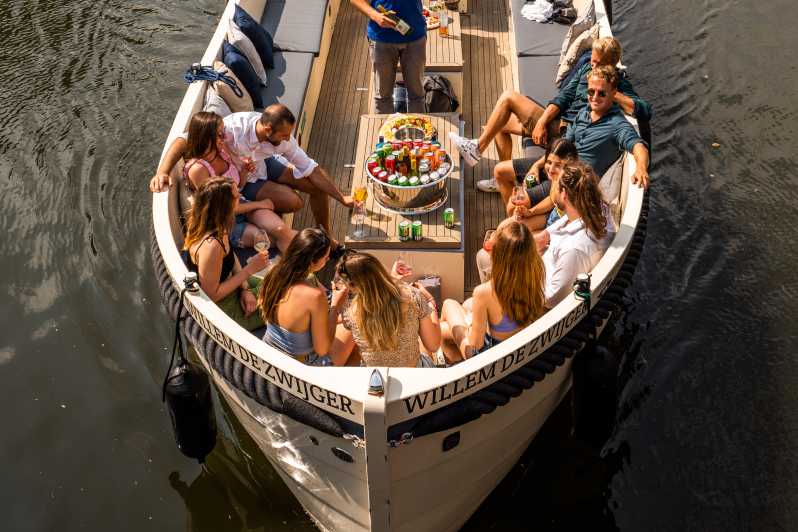 Amsterdam: Paseo en barco por el canal cubierto y bebidas ilimitadas