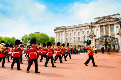 London: Changing of the Guard & Westminster Walking Tour